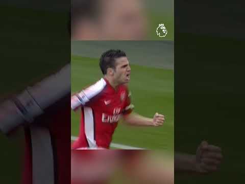 Commentator gets caught off guard 🎙️😳