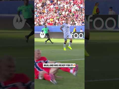 ERLING HAALAND HAS ARRIVED AT THE FIFA WORLD CUP 🇳🇴