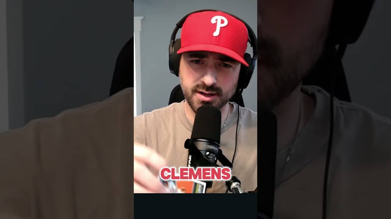 Rippin' Baseball Packs with the Red Corner #topps #baseball #phillies #ringthebell