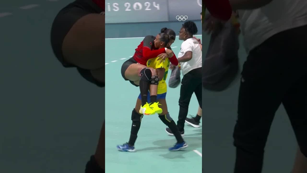 Watching athletes show up for each other is the ultimate win! 🥹🫶#Olympics