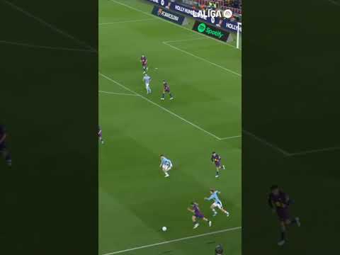 Pulling the strings 🧠 #LaLigaHighlights #shorts #fcbarcelona #fermin