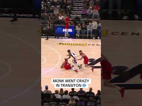 Monk flashes the handles in transition then jams it 🔥