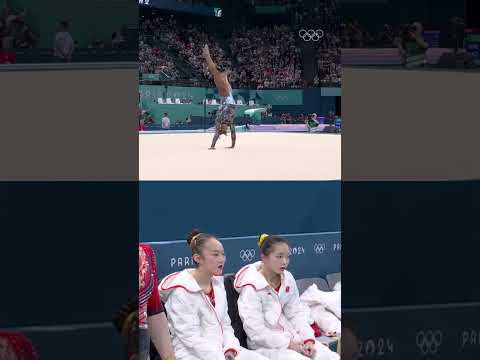 Zhang Yihan & Zhou Yaqin watching Simone Biles’ routine at #Paris2024 ❤️