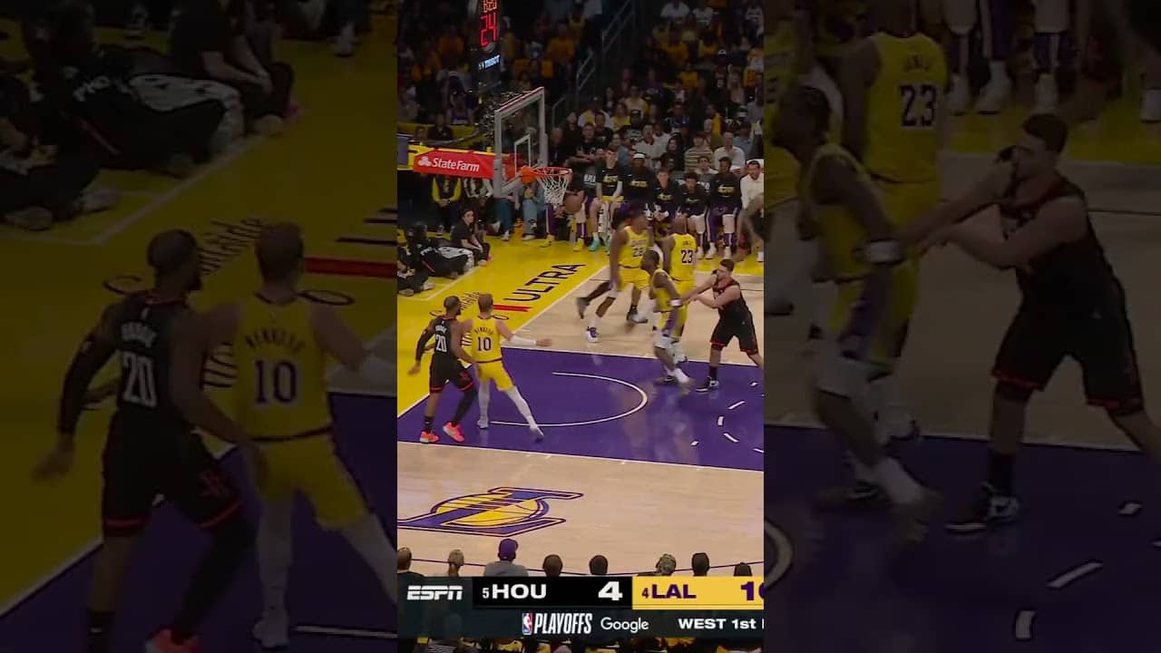 Bari buckets for 👌 #rockets