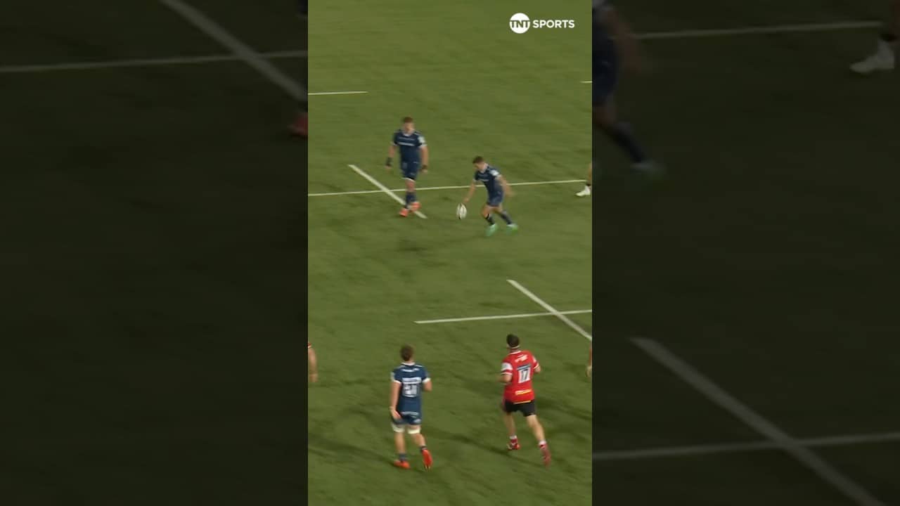 George Ford with the long-range drop-goal 🤯 | @PREM-Rugby | #PREMRugby