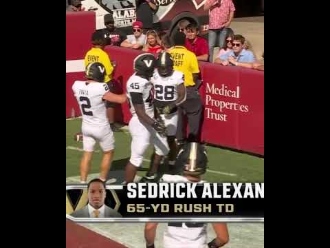 Sedrick Alexander breaks out with a 65-yard TD run 🔥
