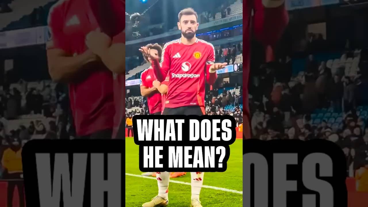 BRUNO FERNANDES Drops MAJOR HINT to Manchester United Exit? Al Hilal Move Incoming?? 🤔 #shorts