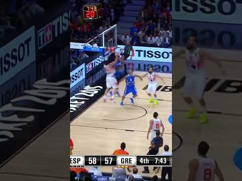 Give Giannis his props, that Mirotic dunk was crazy 🤯 #EuroBasket