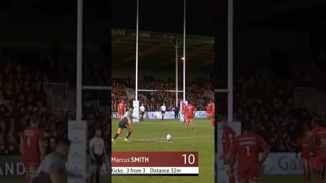 When a MISSED penalty kick becomes a try!