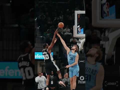 HB GOING OFF TONIGHT 🚨  #spurs #nba #harrisonbarnes