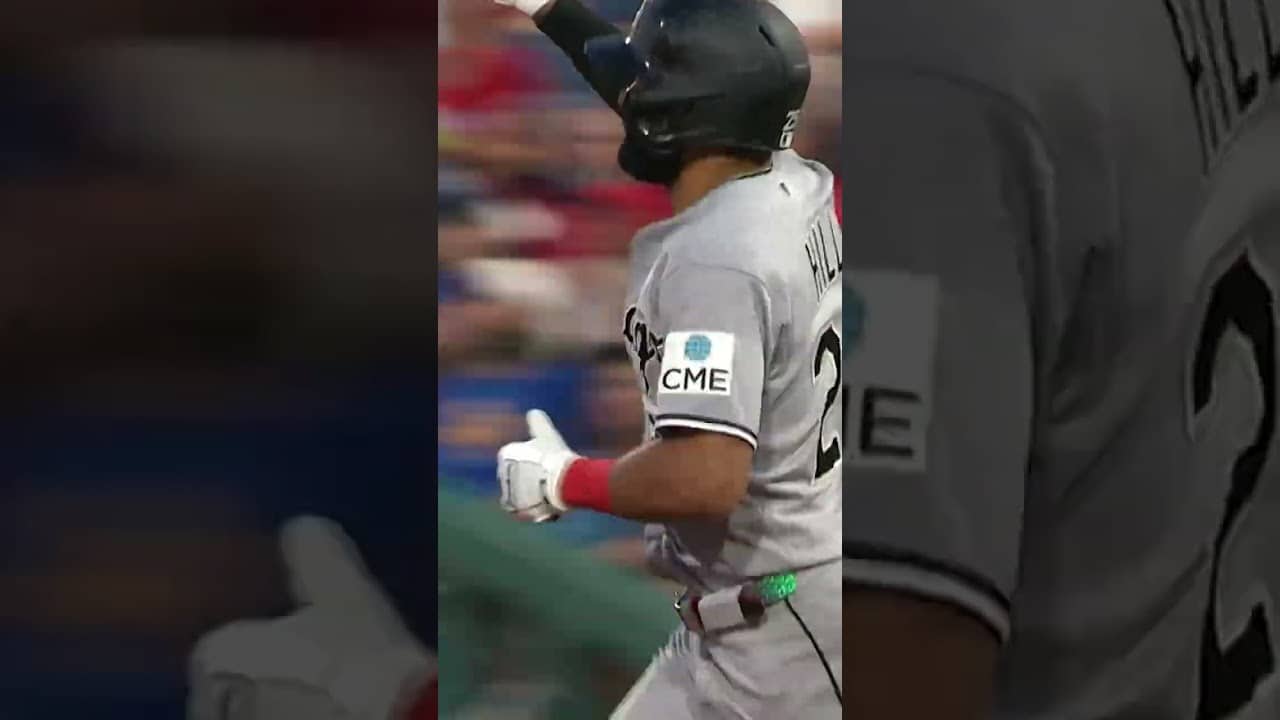 DEREK HILL! 😮‍💨 #homerun #highlight #MLB