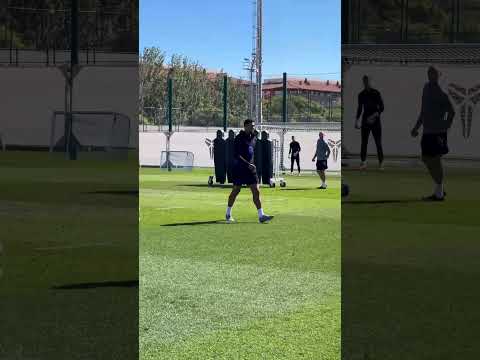 Ronaldddd!!!! 💥#fcbarcelona #football #shorts