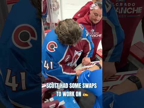 How to get a Scott Wedgewood stick 🏒