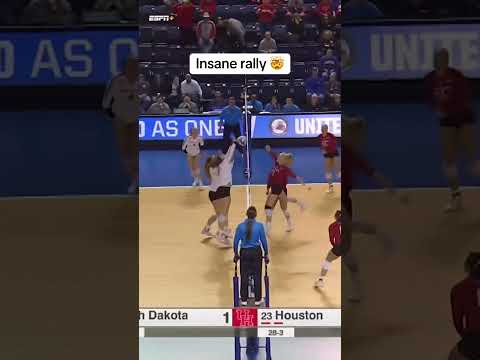 College volleyball is back 🔜