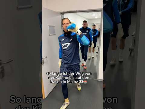 Fast so kurz wie bei uns 😎🔝 #Hoffenheim #Mainz05 #OliverBaumann #LucaPhilipp