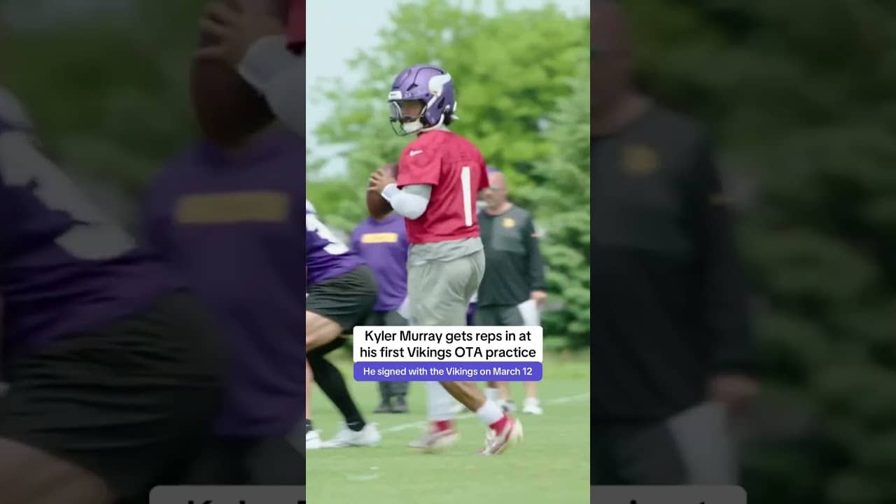 Kyler Murray getting reps 🏈 (via @vikings/TT)