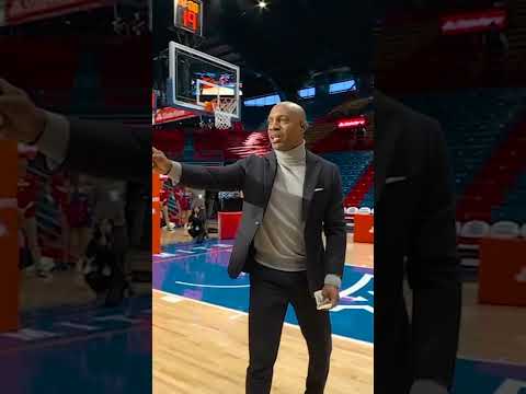 Kansas Student Goes Double or Nothing 😳 I Countdown to Gameday CBB