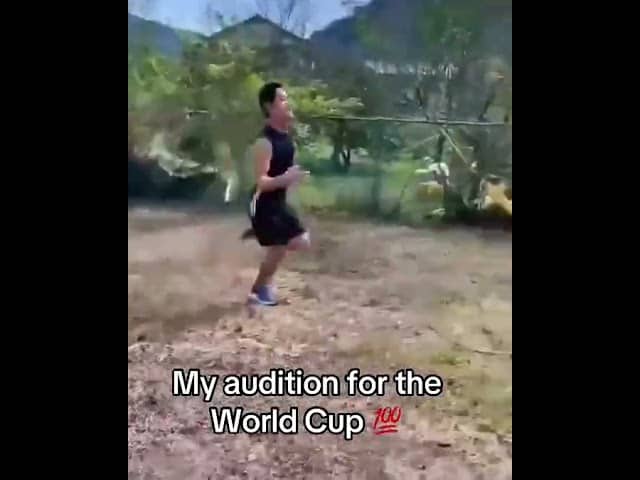 Bro’s first time hitting the SIUUU 😭 (via @mozambique43/TT)
