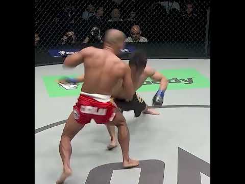 From The Archives 🎞 Rene Catalan vs. Bu Huo You Ga was absolute mayhem from start to finish 😤💥