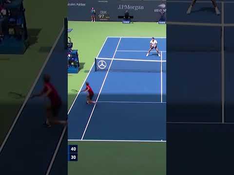 COOL as ever from Federer! 😮‍💨