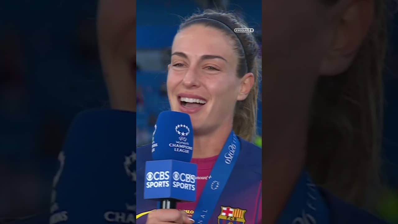 Alexia Putellas keeps the focus on a special night after another historic UWCL triumph 🔥
