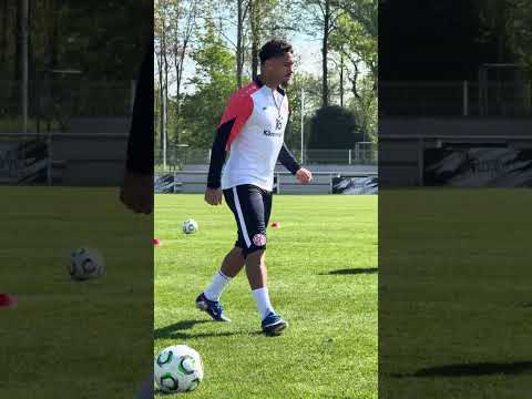 Matchday in Strasbourg! 🙌