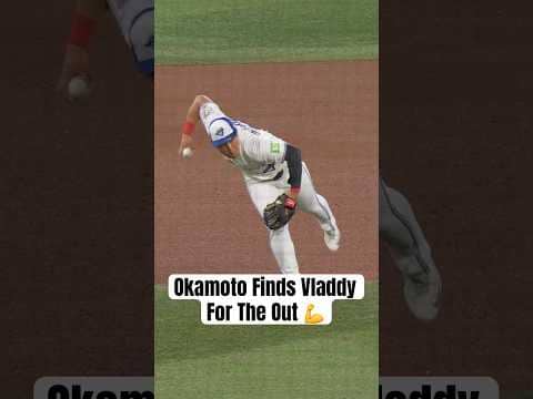 Kazuma Okamoto makes an incredible play to first for the out 👏 #OpeningNight #BlueJays #Toronto