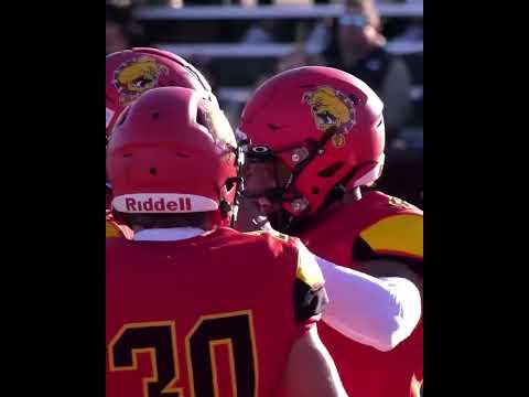 Trinidad Chambliss won a National Championship last season with the D-II school Ferris State 😮‍💨