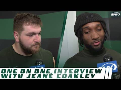 Josh Myers and Isaiah Williams speak with Jeane Coakley after Jets' loss vs. Dolphins