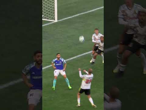 Top Plays of 2025: Andrew Thomas makes fingertip save on free kick #football #highlights #goalkeeper