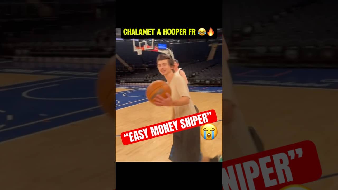 Timothée Chalamet getting shots up at MSG 🤣🔥