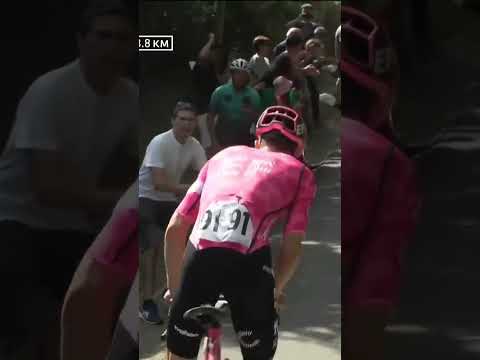 Giulio Ciccone takes off and drops Isaac Del Toro on the final climb! 🤯