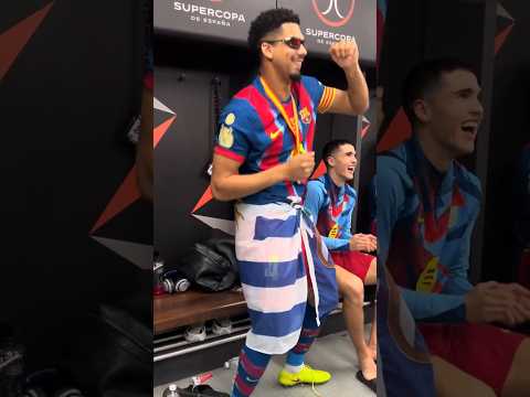 Araujo’s got the moves! 🔥 #shorts #fcbarcelona #shortvideo