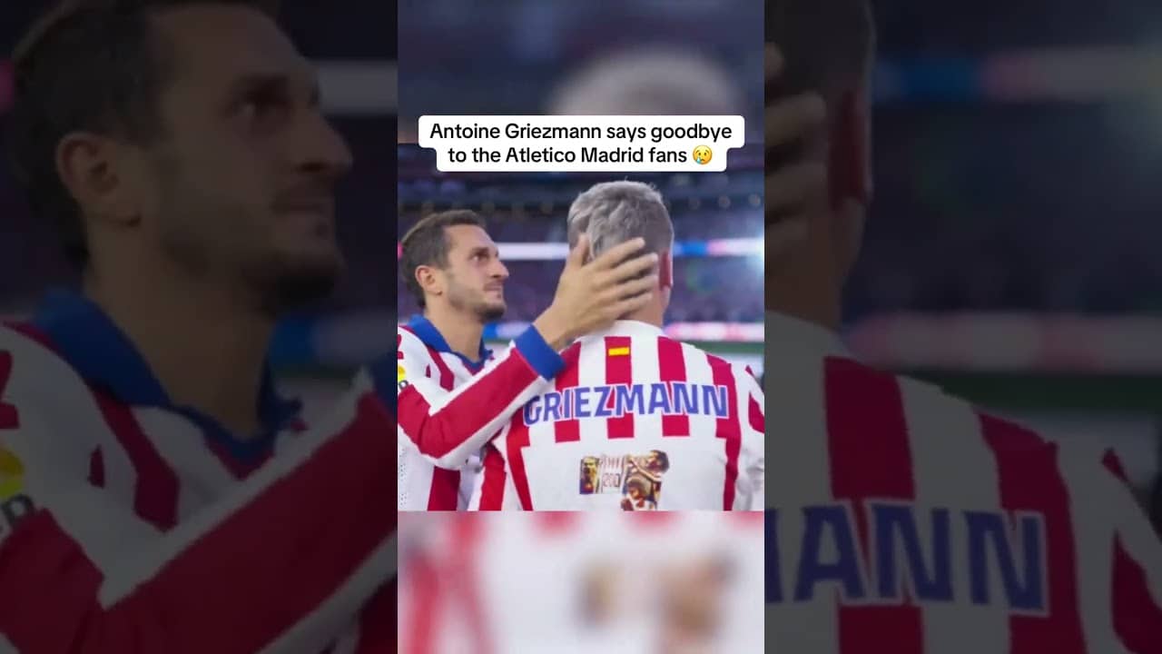 Griezmann received a guard of honor from his teammates and coaches after his final home match ❤️