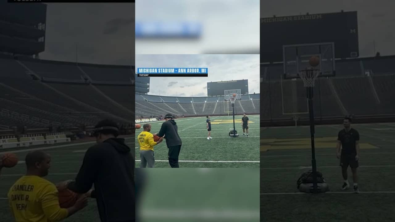 Michigan basketball practiced depth perception in "The Big House" 🏟️ #shorts