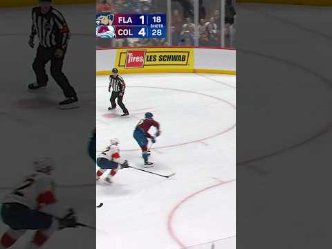 Lehkonen on the breakaway 😳