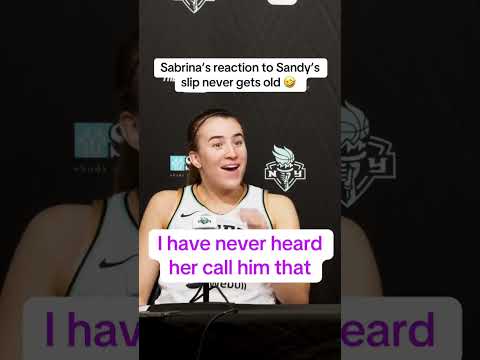 New York Liberty head coach Sandy Brondello is married to her assistant coach 👩‍❤️‍👨🗽