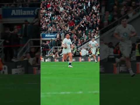 MCCLOSKEY chases down Marcus Smith!