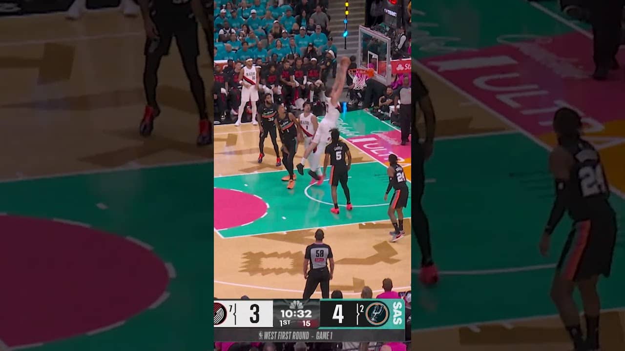 Donovan Clingan BIG DUNK In Playoffs vs Spurs #donovanclingan #dunk #slamdunk #slam #trailblazers