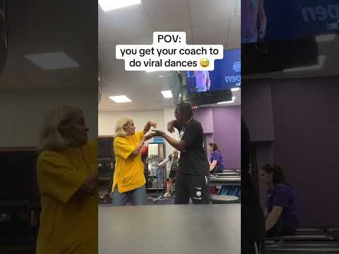 Kim Mulkey ATE 💃 (via @miya2tall/TT)