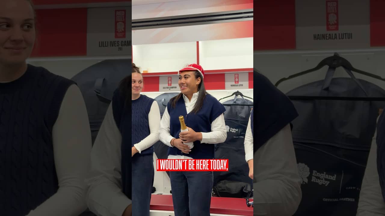 Congratulations Red Rose #268, Haineala Lutui 👏🌹 @o2ukofficial #RedRoses #WearTheRose