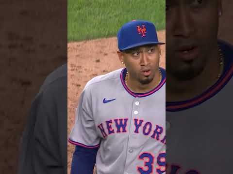 Edwin Díaz closes the door on a 2-inning save! The Mets pick up a massive win in Chicago!