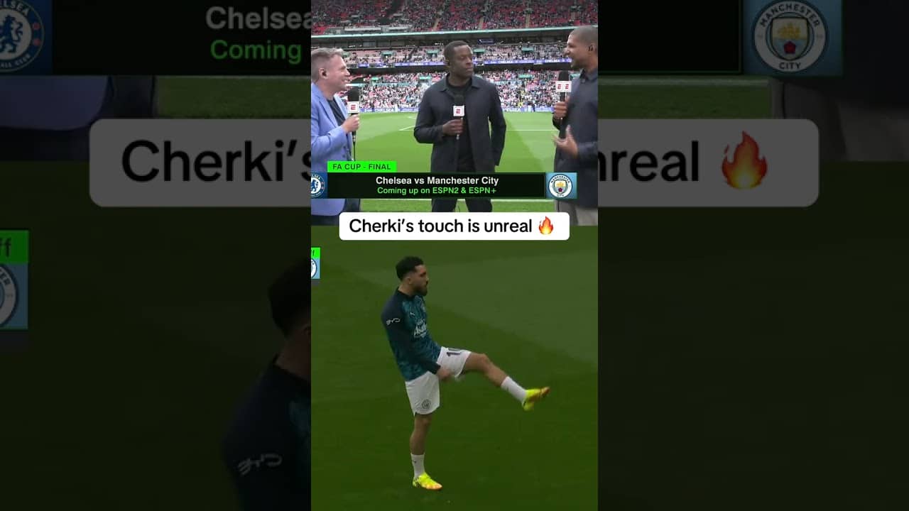 The FC crew had to stop and watch Rayan Cherki warmup š„¶