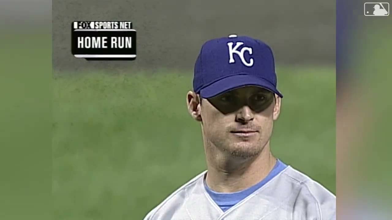 Manny, Thome and Justice all go deep for Cleveland (CLE vs KCR 5-11-2000)