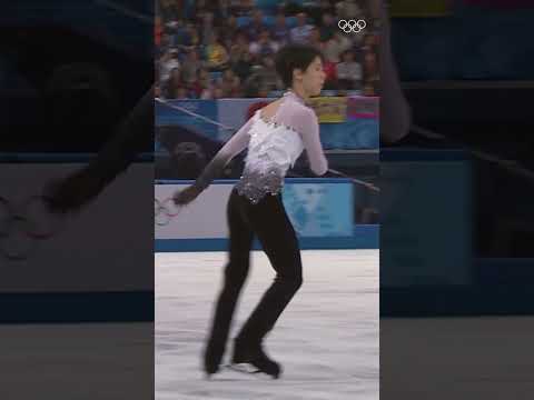 He is beauty. He is grace. ⛸️ Only a few more days until we see performances like Hanyu Yuzuru's! 🇯🇵