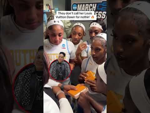 Dawn Staley surprised Southern with gifts after their First Four win in Columbia 👏