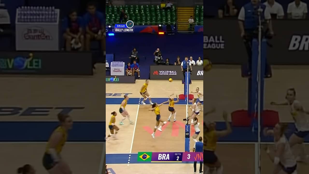 🇧🇷🇳🇱 The HUSTLE in this Rally is insane! 💥 #vnl26 #volleyball #brazil