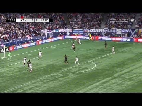 Vancouver Whitecaps play 12 minutes down 2 men vs LAFC 🤯