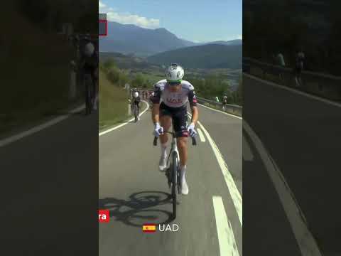 Juan Ayuso on the attack 👀 After losing time yesterday, Ayuso is leading the charge early on Stage 7