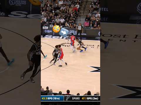 Steph Castle is just showing off 🤩